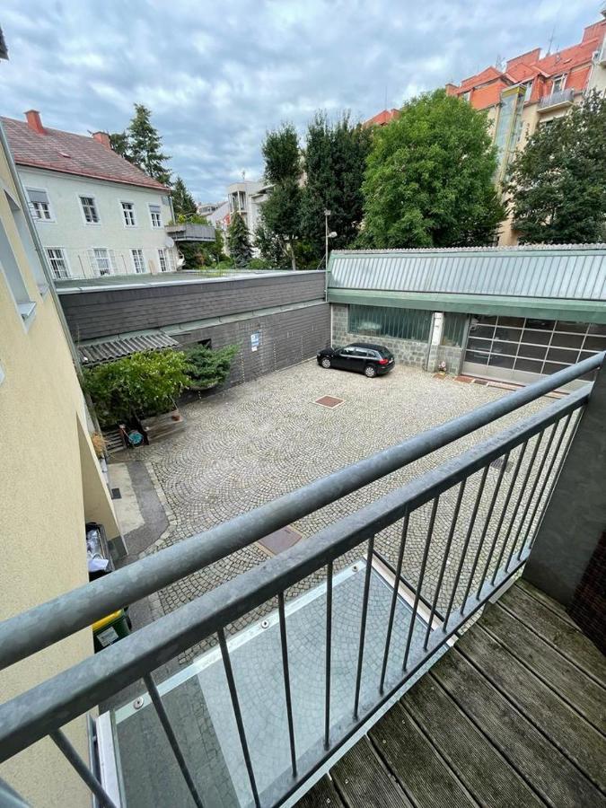 Zentrum & Grosse Terrasse Graz Zewnętrze zdjęcie